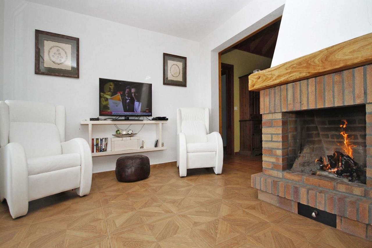 Villa Tojayma Тихарафе Екстериор снимка